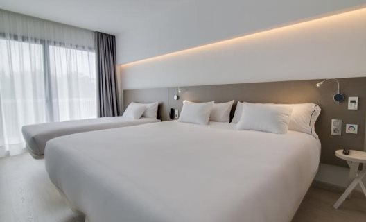 Hotel B&b Donostia San Sebastián Aeropuerto