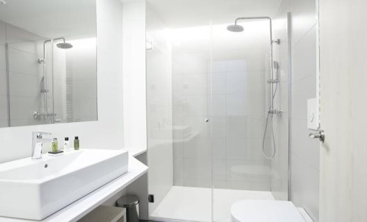 Hotel B&b Donostia San Sebastián Aeropuerto