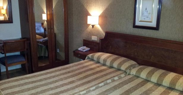 Hotel B&b Gijón Centro Begoña
