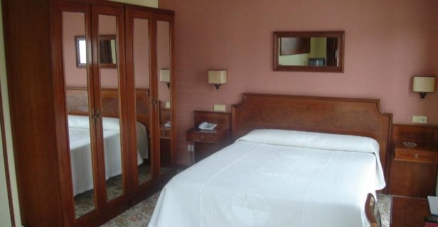 Hotel B&b Gijón Centro Begoña