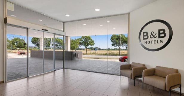 Hotel B&b Girona 3