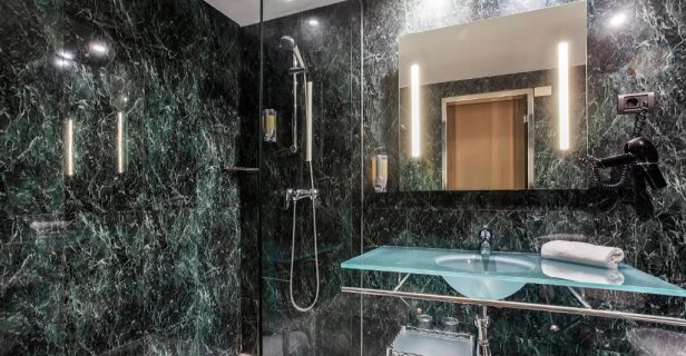 Hotel B&b Granada Estación