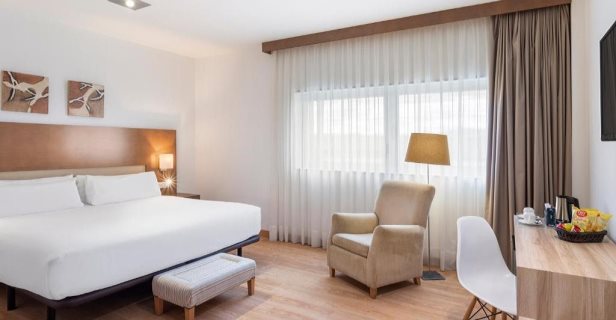 Hotel B&b Logroño Las Cañas
