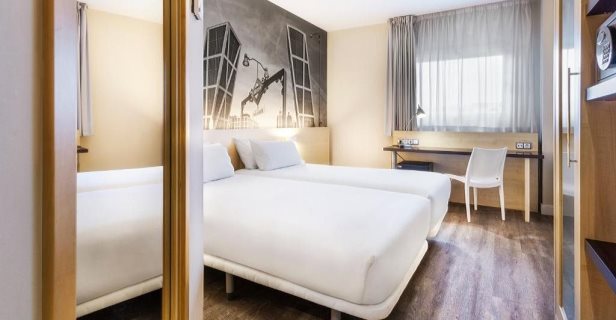 Hotel B&b Madrid Aeropuerto T1 T2 T3