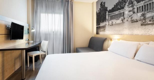 Hotel B&b Madrid Aeropuerto T1 T2 T3
