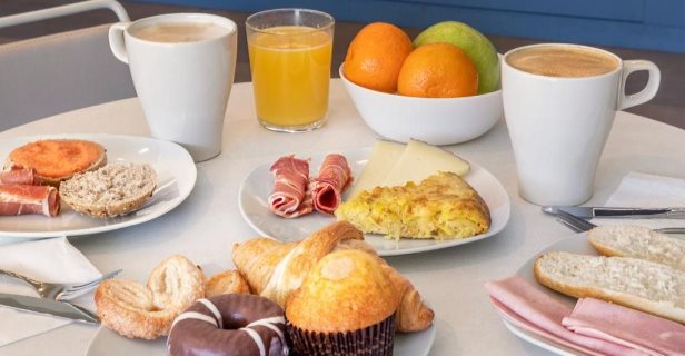 Hotel B&b Madrid Aeropuerto T1 T2 T3