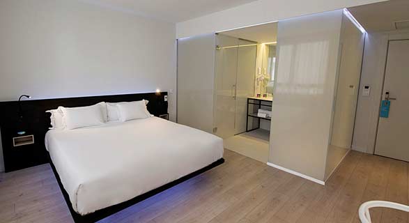 Hotel B&b Puerta Del Sol