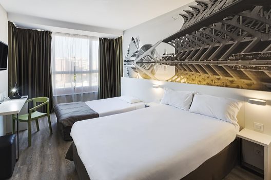 Hotel B&b Valencia Ciudad De Las Ciencias