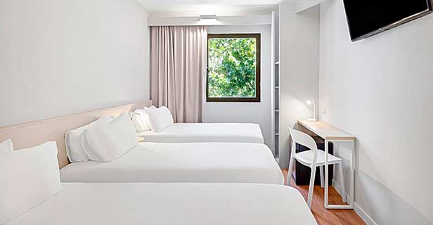 Hotel B&b Zaragoza Centro