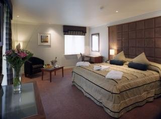 Hotel Beaumont House