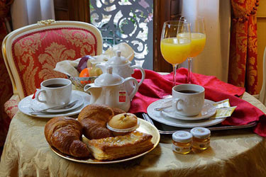 Hotel Becher