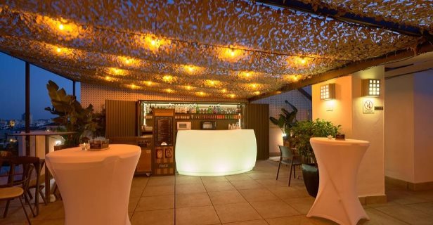 Hotel Becquer