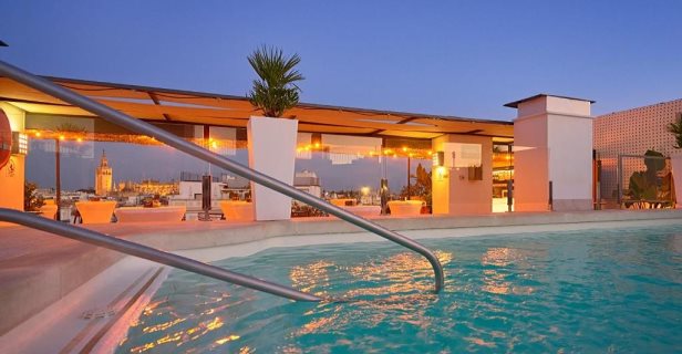 Hotel Becquer