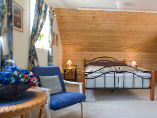 Hotel Bed And Breakfast Dragsvik Fjordhotel