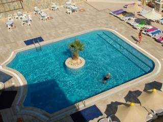 Hotel Bellacasa Suite's & Club