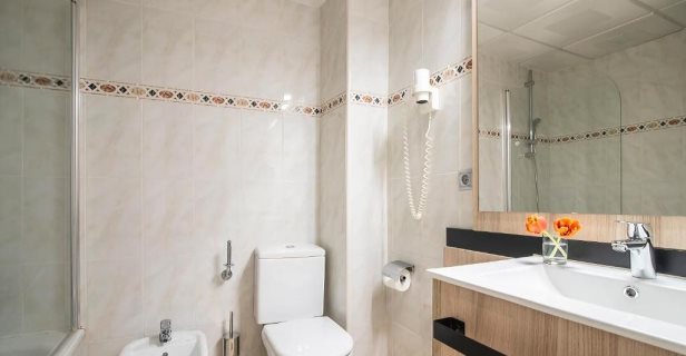 Hotel Benidorm East By Pierre Vacances