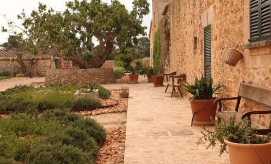 Hotel Bennoc Petit