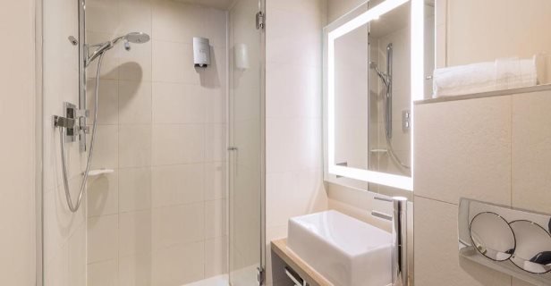 Hotel Best Western Le Montmartre Saint Pierre