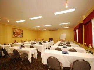Hotel Best Western Plus Orange County Airport