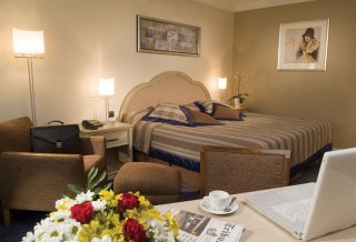 Hotel Best Western Plus Paris Orly Airport