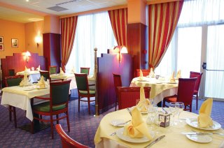 Hotel Best Western Plus Paris Orly Airport