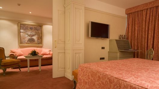 Hotel Best Western Premier Cmc Girona