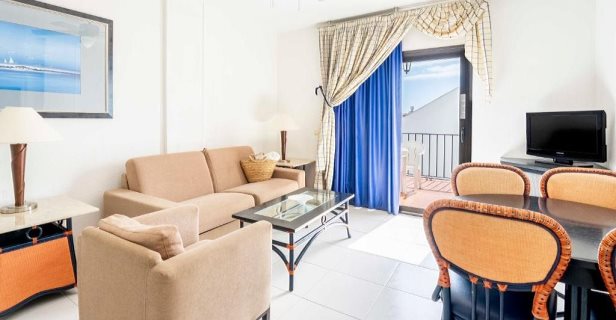 Hotel Beverly Hills Heights