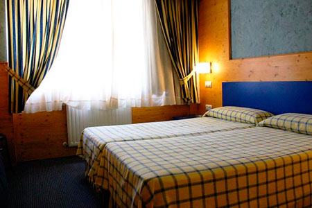Hotel Bezana Lago