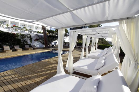 Hotel Bg Portinatx Beach Club