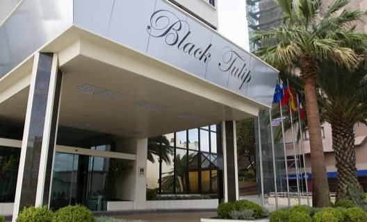 Hotel Black Tulip Porto Gaia