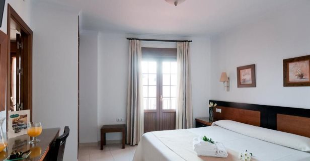 Hotel Blanco Y Verde