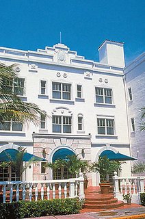 Hotel Blue Moon