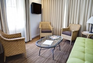 Hotel Blue Moon