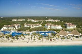 Hotel Bluebay Grand Esmeralda
