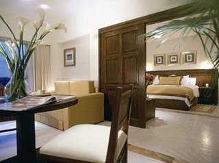 Hotel Bluebay Grand Esmeralda