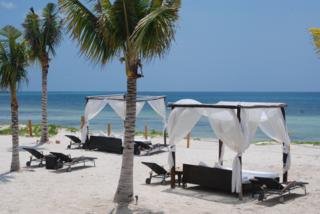 Hotel Bluebay Grand Esmeralda