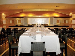 Hotel Bluebay Grand Esmeralda
