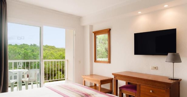 Hotel Bluesea Coral Beach