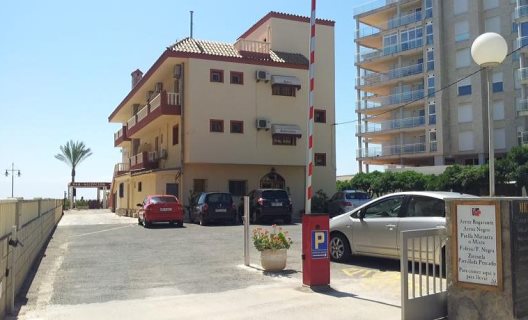 Hotel Bodegon