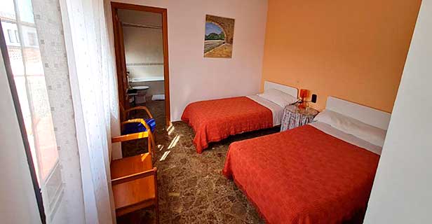 Hotel Bon Lloc