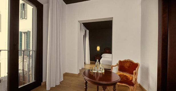 Hotel Born