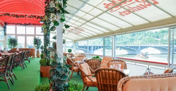 Hotel Botel Albatros
