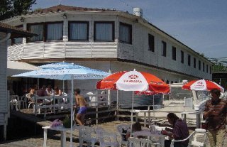 Hotel Botel Lisa