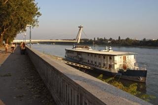 Hotel Botel Marina