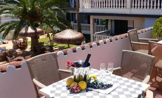 Hotel Boutique Bon Repos Adults Only