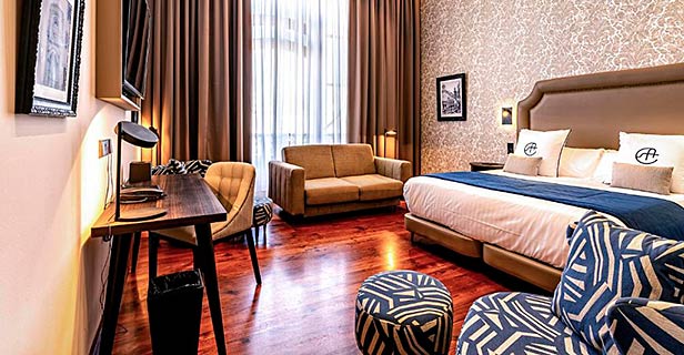 Hotel Boutique Cordial Plaza Mayor De Santa Ana