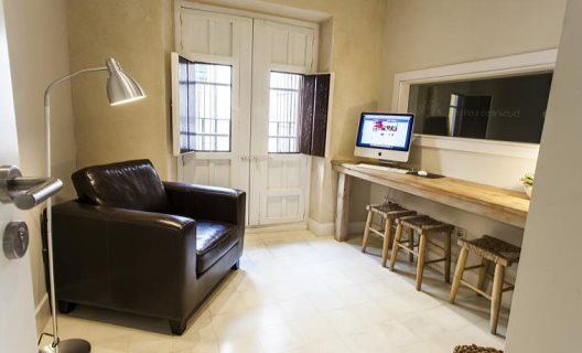 Hotel Boutique Elvira Plaza
