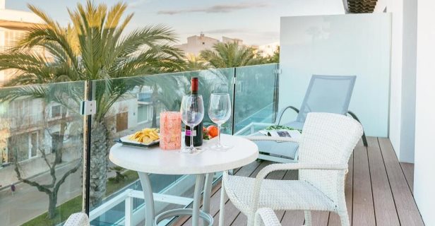 Hotel Boutique Som Llaut