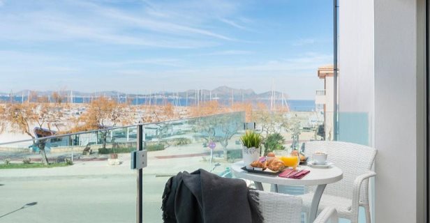 Hotel Boutique Som Llaut