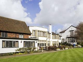 Hotel Box Hill Burford Bridge